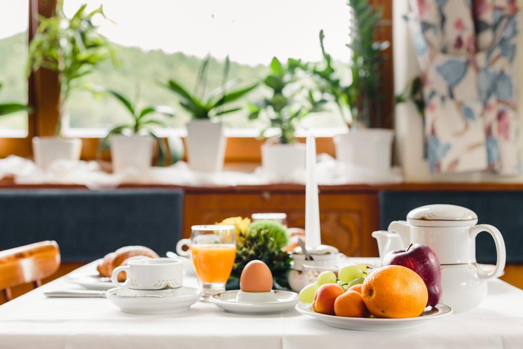 Felsenegg Hotel นาลเลส ภายนอก รูปภาพ